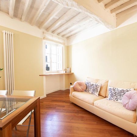 A Casa Di Irene Apartment Lucca Luaran gambar